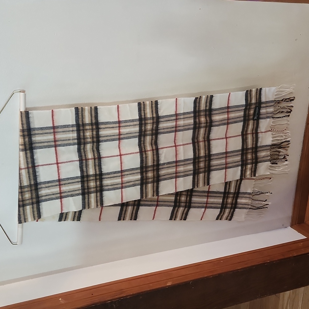 Authentic Burberry Of London Plaid Fringe Scarf